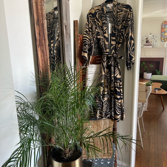 Cleobella Printed Robe/Kimono - Picture 3 of 3